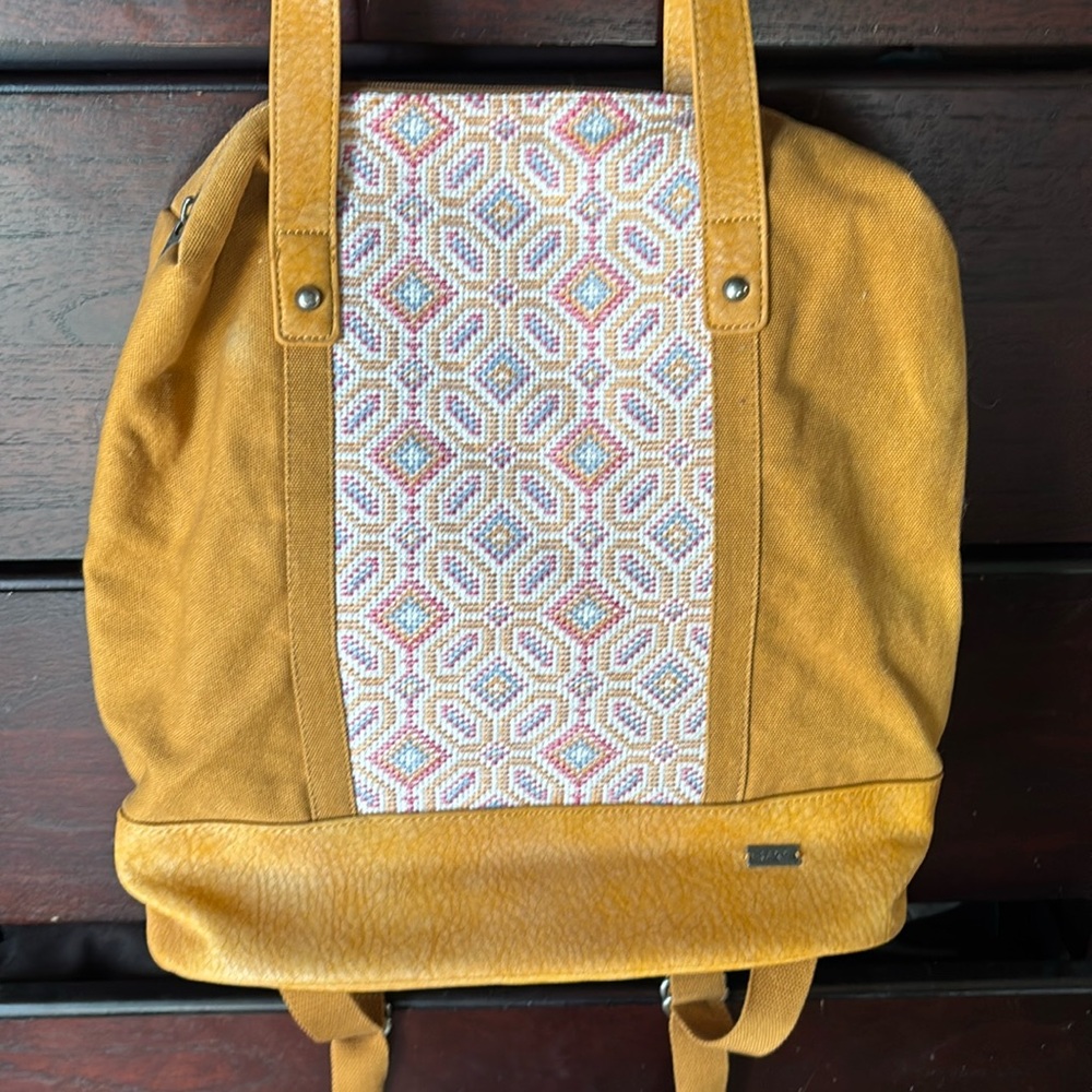 Roxy convertible bag/backpack